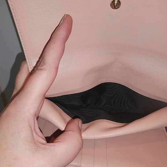 Gucci Guccissima light Pink wallet EUC - Picture 10 of 14